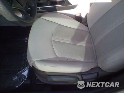 Zdjęcie 16 z 20 samochodu: 2017 HYUNDAI SONATA SE VIN:5NPE24AF0HH492764 - miniatura