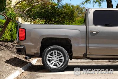 Zdjęcie 10 z 60 samochodu: 2017 CHEVROLET SILVERADO C1500 LT VIN:3GCPCREC0HG305065 - miniatura