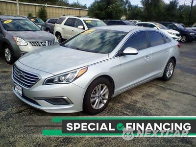 2017 HYUNDAI SONATA SE 5NPE24AF0HH492764 - główne zdjęcie licytacji z USA - miniatura