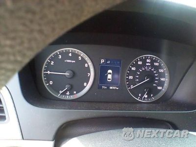 Zdjęcie 8 z 20 samochodu: 2017 HYUNDAI SONATA SE VIN:5NPE24AF0HH492764 - miniatura