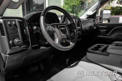 Zdjęcie 14 z 52 samochodu: 2017 GMC SIERRA K2500 HEAVY DUTY VIN:1GT12REG1HF129009 - miniatura