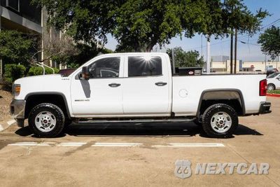 Zdjęcie 9 z 52 samochodu: 2017 GMC SIERRA K2500 HEAVY DUTY VIN:1GT12REG1HF129009 - miniatura