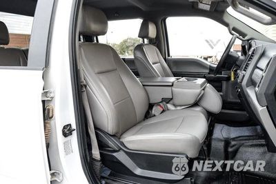 Zdjęcie 31 z 52 samochodu: 2019 FORD F350 SUPER DUTY VIN:1FT8W3BT3KEC89746 - miniatura