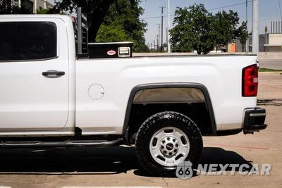 Zdjęcie 11 z 52 samochodu: 2017 GMC SIERRA K2500 HEAVY DUTY VIN:1GT12REG1HF129009 - miniatura