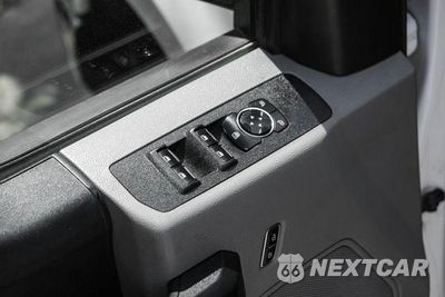 Zdjęcie 35 z 53 samochodu: 2018 FORD F250 SUPER DUTY VIN:1FD7W2BT0JED04087 - miniatura