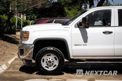 Zdjęcie 10 z 52 samochodu: 2017 GMC SIERRA K2500 HEAVY DUTY VIN:1GT12REG1HF129009 - miniatura