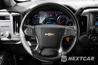 Zdjęcie 17 z 60 samochodu: 2017 CHEVROLET SILVERADO C1500 LT VIN:3GCPCREC0HG305065 - miniatura