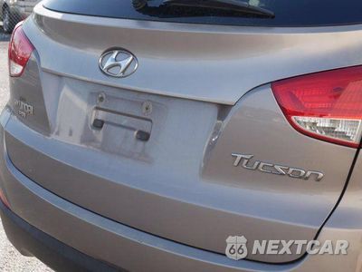 Zdjęcie 11 z 30 samochodu: 2012 HYUNDAI TUCSON GLS VIN:KM8JU3AC5CU422583 - miniatura