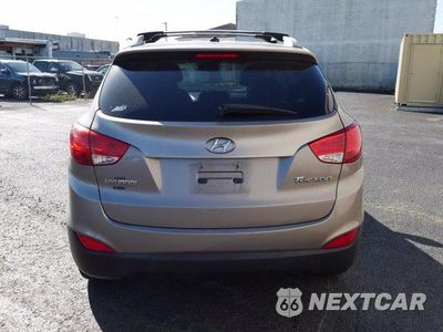 Zdjęcie 6 z 30 samochodu: 2012 HYUNDAI TUCSON GLS VIN:KM8JU3AC5CU422583 - miniatura