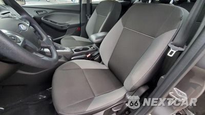 Zdjęcie 10 z 18 samochodu: 2012 FORD FOCUS SE VIN:1FAHP3K26CL305462 - miniatura