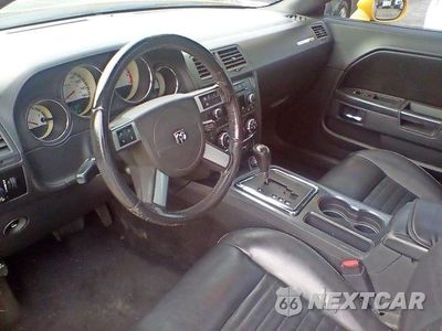 Zdjęcie 20 z 25 samochodu: 2010 DODGE CHALLENGER R/T VIN:2B3CJ5DT4AH160280 - miniatura