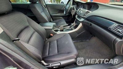 Zdjęcie 14 z 19 samochodu: 2015 HONDA ACCORD SPORT VIN:1HGCR2F51FA162094 - miniatura