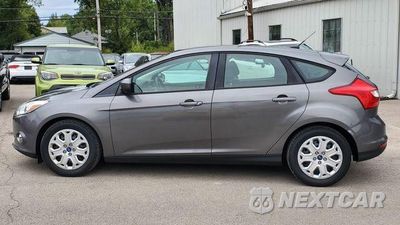 Zdjęcie 6 z 18 samochodu: 2012 FORD FOCUS SE VIN:1FAHP3K26CL305462 - miniatura
