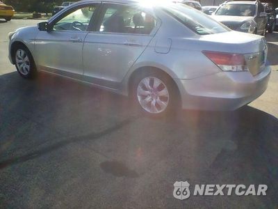 Zdjęcie 6 z 18 samochodu: 2010 HONDA ACCORD EXL VIN:1HGCP2F88AA134897 - miniatura