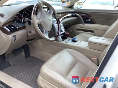Zdjęcie 44 z 61 samochodu: 2005 ACURA RL VIN:JH4KB16535C007315 - miniatura