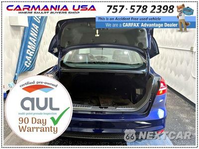 Zdjęcie 9 z 30 samochodu: 2016 FORD FOCUS TITANIUM VIN:1FADP3J25GL288059 - miniatura