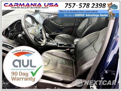 Zdjęcie 11 z 30 samochodu: 2016 FORD FOCUS TITANIUM VIN:1FADP3J25GL288059 - miniatura