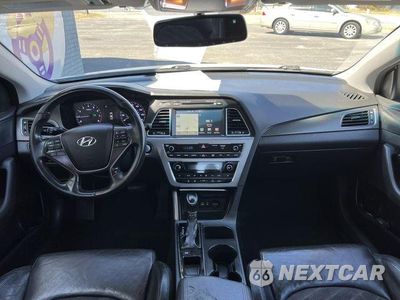 Zdjęcie 19 z 22 samochodu: 2015 HYUNDAI SONATA SPORT VIN:5NPE34AF3FH197667 - miniatura