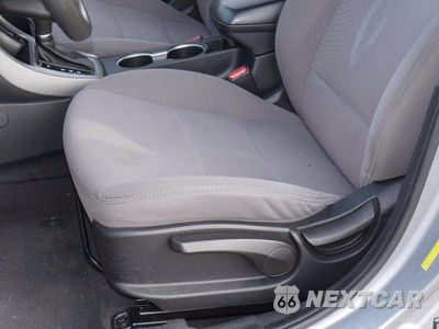 Zdjęcie 15 z 39 samochodu: 2016 HYUNDAI ELANTRA SE VIN:5NPDH4AE4GH705148 - miniatura