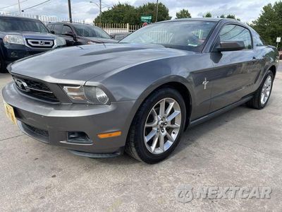 Czwarte zdjęcie samochodu z boku: 2010 FORD MUSTANG VIN:1ZVBP8AN2A5131977 - miniatura