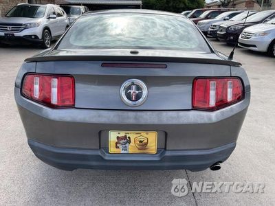 Zdjęcie 27 z 31 samochodu: 2010 FORD MUSTANG VIN:1ZVBP8AN2A5131977 - miniatura