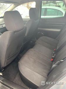 Zdjęcie 11 z 12 samochodu: 2010 MAZDA CX-7 VIN:JM3ER2W54A0330016 - miniatura