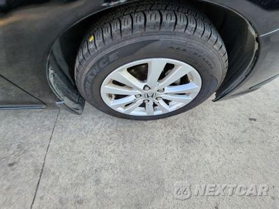 Zdjęcie 13 z 36 samochodu: 2012 HONDA CIVIC EXL VIN:2HGFB2F91CH513930 - miniatura