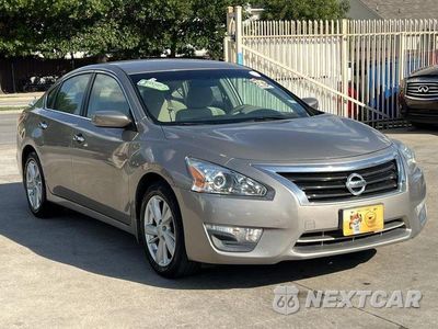 Czwarte zdjęcie samochodu z boku: 2013 NISSAN ALTIMA 2.5 VIN:1N4AL3AP7DN457007 - miniatura