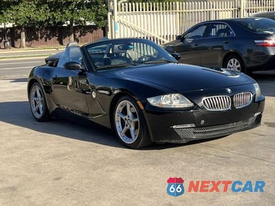 Piąte zdjęcie samochodu w środku: 2006 BMW Z4 3.0SI VIN:4USBU53526LW91339 - miniatura