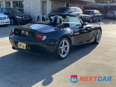 Zdjęcie 10 z 34 samochodu: 2006 BMW Z4 3.0SI VIN:4USBU53526LW91339 - miniatura