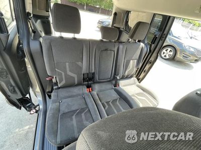 Zdjęcie 14 z 34 samochodu: 2018 FORD TRANSIT CONNECT XLT VIN:NM0GE9F77J1370377 - miniatura