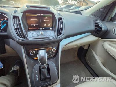 Zdjęcie 28 z 34 samochodu: 2015 FORD ESCAPE SE VIN:1FMCU0GX7FUC61708 - miniatura