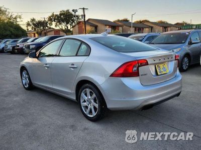 Czwarte zdjęcie samochodu z boku: 2014 VOLVO S60 T5 VIN:YV1612FS5E2296652 - miniatura