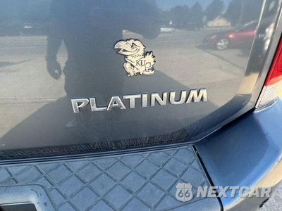 Zdjęcie 12 z 43 samochodu: 2011 NISSAN ARMADA PLATINUM VIN:5N1AA0NE8BN623180 - miniatura