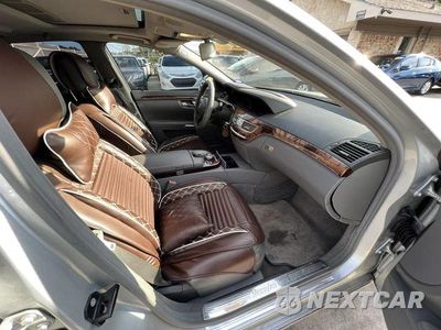 Zdjęcie 15 z 38 samochodu: 2007 MERCEDES-BENZ S 550 VIN:WDDNG71X07A111230 - miniatura