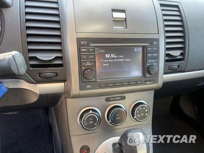 Piąte zdjęcie samochodu w środku: 2012 NISSAN SENTRA 2.0 VIN:3N1AB6AP6CL667260 - miniatura