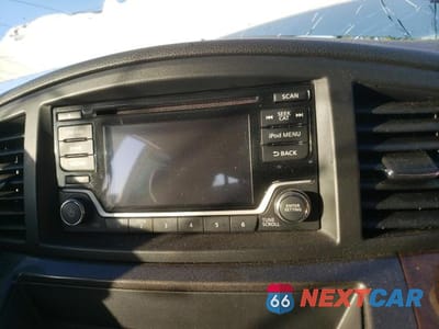 Zdjęcie 9 z 10 samochodu: 2017 NISSAN QUEST S VIN:JN8AE2KP2H9165586 - miniatura