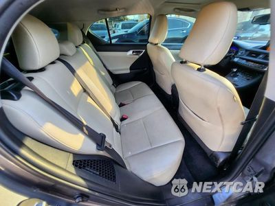 Zdjęcie 18 z 46 samochodu: 2012 LEXUS CT 200 VIN:JTHKD5BH8C2070771 - miniatura