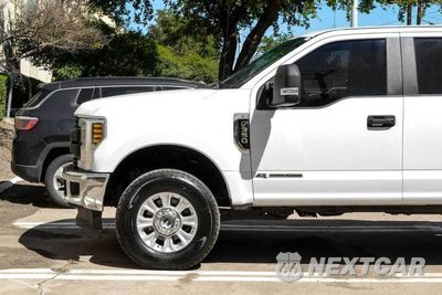 Zdjęcie 11 z 57 samochodu: 2019 FORD F350 SUPER DUTY VIN:1FT8W3BT5KEC88002 - miniatura