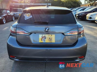 Zdjęcie 7 z 46 samochodu: 2012 LEXUS CT 200 VIN:JTHKD5BH8C2070771 - miniatura