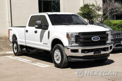 Piąte zdjęcie samochodu w środku: 2019 FORD F350 SUPER DUTY VIN:1FT8W3BT5KEC88002 - miniatura
