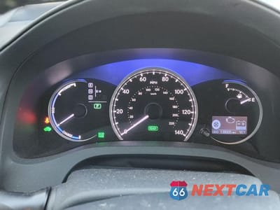 Zdjęcie 43 z 46 samochodu: 2012 LEXUS CT 200 VIN:JTHKD5BH8C2070771 - miniatura