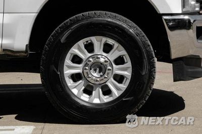 Zdjęcie 53 z 57 samochodu: 2019 FORD F350 SUPER DUTY VIN:1FT8W3BT5KEC88002 - miniatura