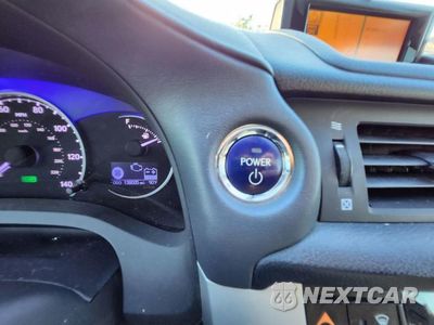 Zdjęcie 29 z 46 samochodu: 2012 LEXUS CT 200 VIN:JTHKD5BH8C2070771 - miniatura
