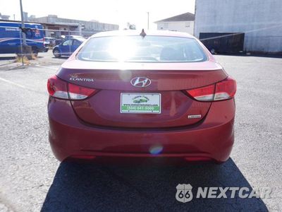 Zdjęcie 6 z 30 samochodu: 2012 HYUNDAI ELANTRA GLS VIN:KMHDH4AE9CU470323 - miniatura