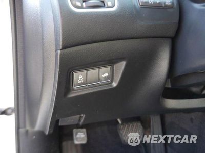 Zdjęcie 24 z 33 samochodu: 2014 INFINITI Q50 BASE VIN:JN1BV7AP0EM680340 - miniatura
