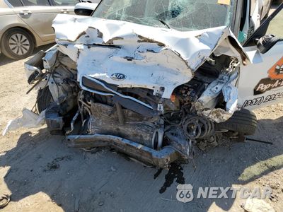 Zdjęcie 9 z 10 samochodu: 2016 KIA SOUL VIN:KNDJN2A20G7277167 - miniatura