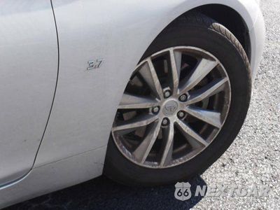 Zdjęcie 12 z 33 samochodu: 2014 INFINITI Q50 BASE VIN:JN1BV7AP0EM680340 - miniatura
