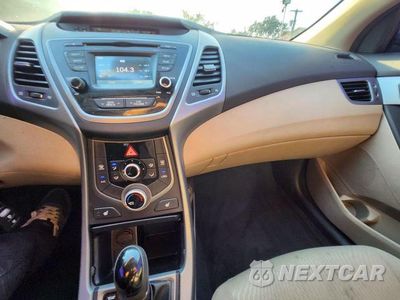 Zdjęcie 19 z 30 samochodu: 2014 HYUNDAI ELANTRA SE VIN:KMHDH4AE0EU094971 - miniatura