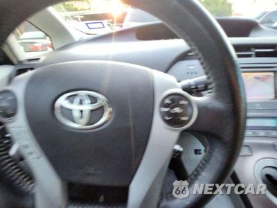 Zdjęcie 28 z 32 samochodu: 2012 TOYOTA PRIUS VIN:JTDKN3DUXC1586410 - miniatura